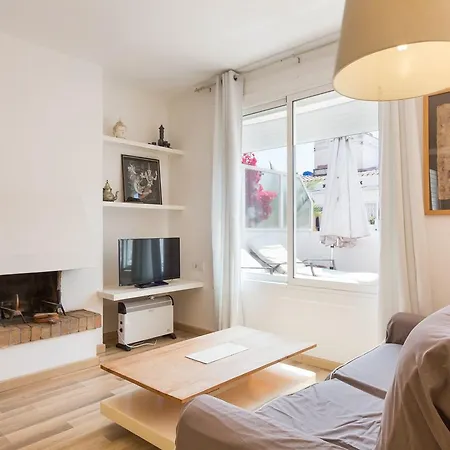 U Nique Apartment
